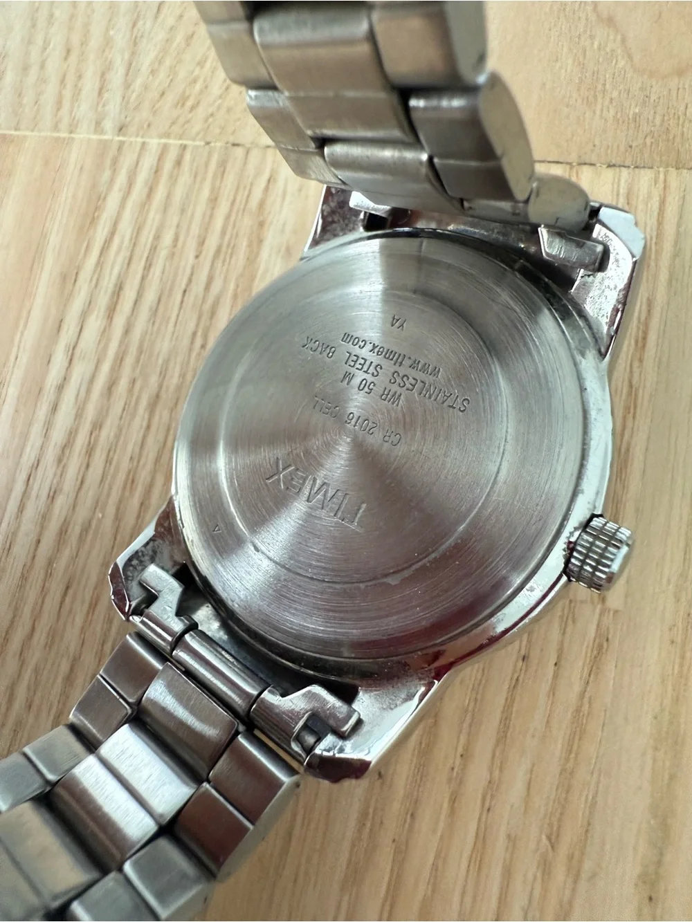 Timex men’s silver tone watch NEW BATTERY